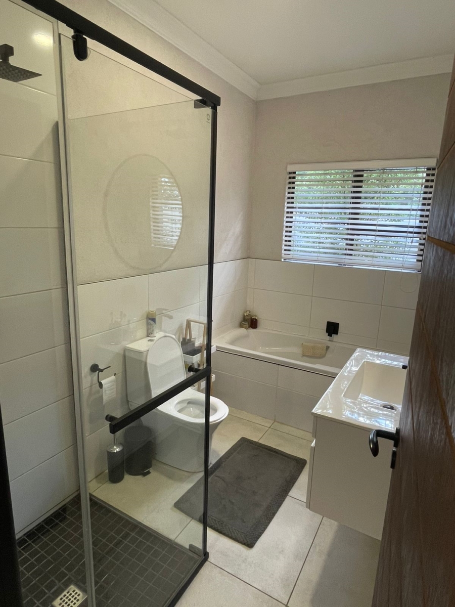 To Let 3 Bedroom Property for Rent in Melodie North West